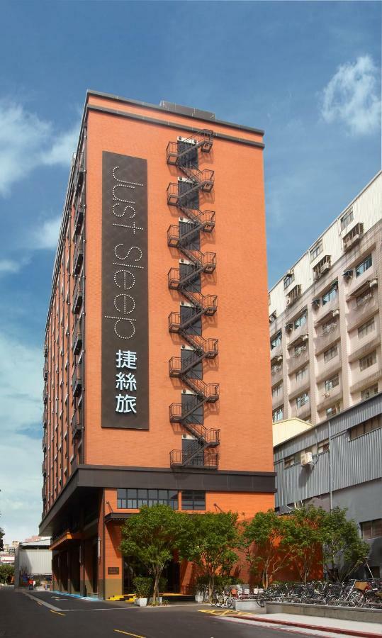 Just Sleep - Sanchong Hotel Đài Bắc Ngoại thất bức ảnh